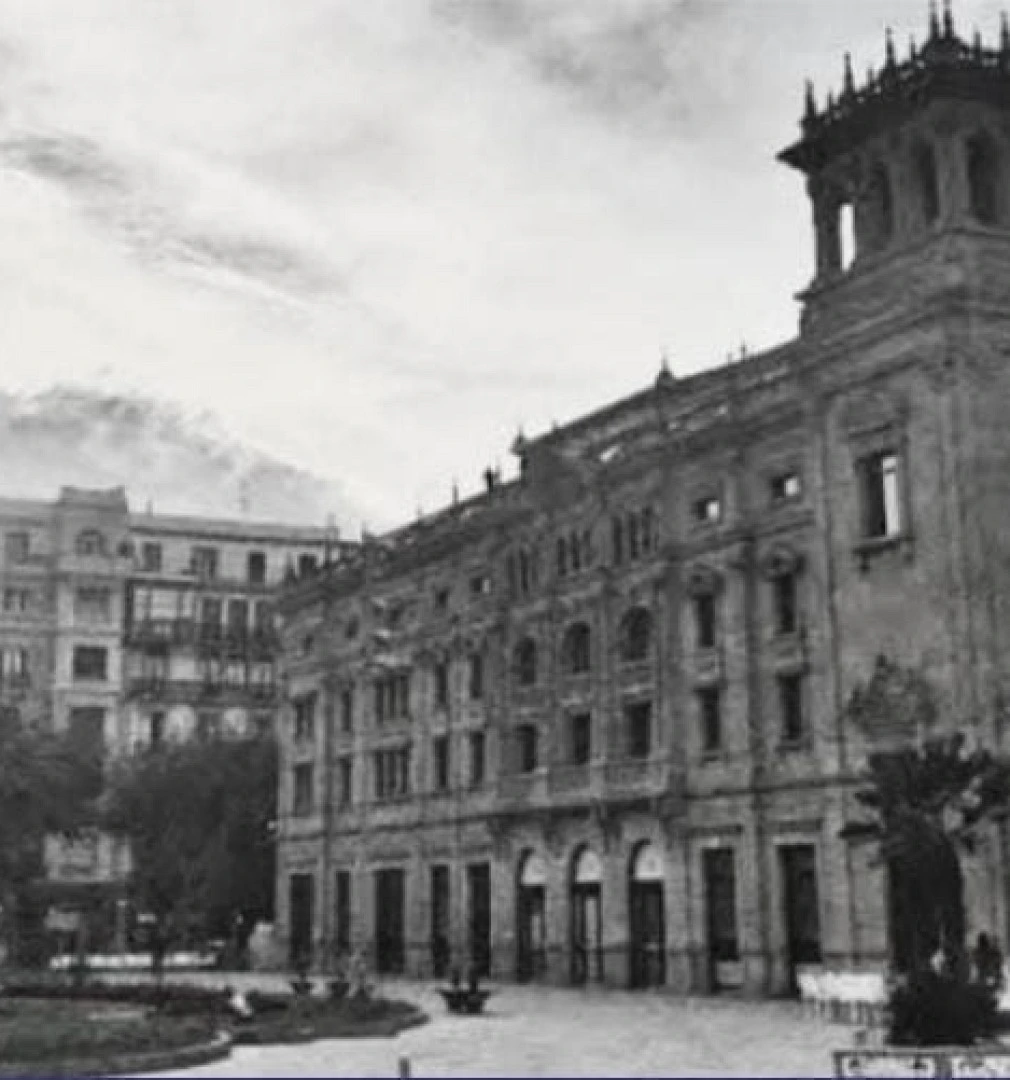 Clandestino en Plaza Okendo
